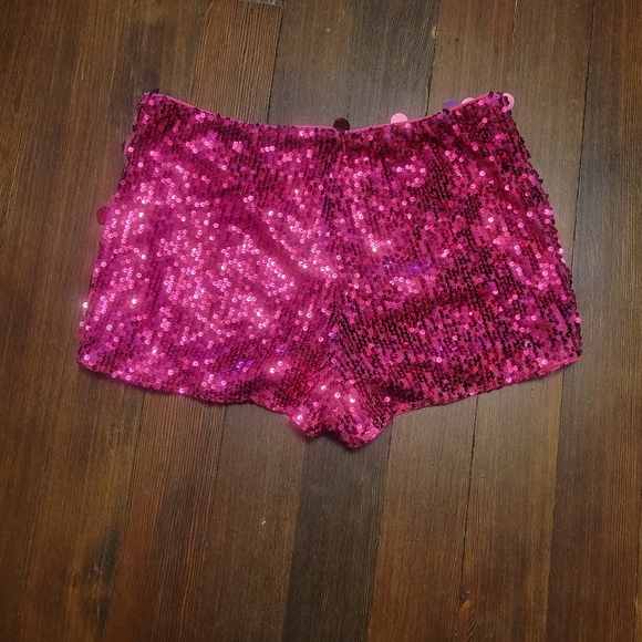 Shein sequin booty shorts - Picture 5 of 6